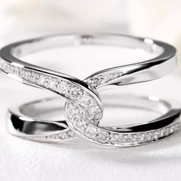 🆕 925 Infinity Cz design silver ring - Picture 3 of 5